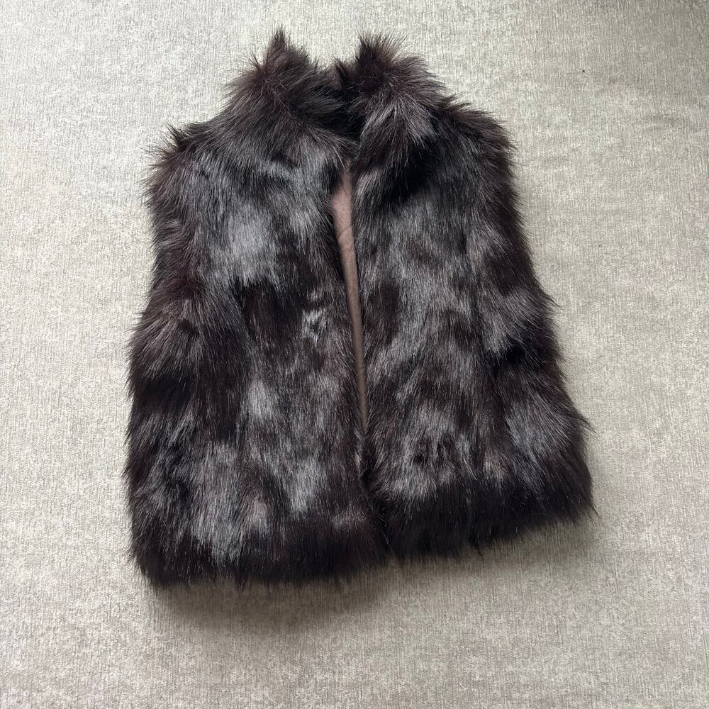 Member’s Only Faux Fur Vest